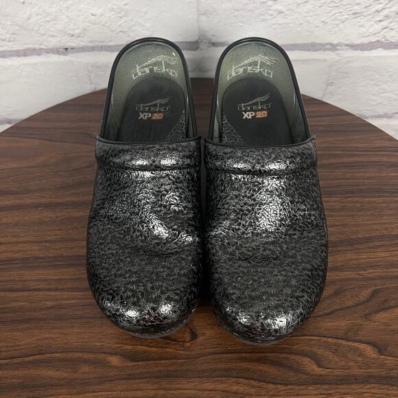 Dansko Women 12 XP 2.0 Career Comfort Slip Resistant Textured Nursing Clog Mules - Picture 9 of 12